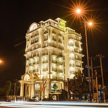 มัญ กวน ลักชัวรี โฮเต็ล Hotel Vinh Yen ภายนอก รูปภาพ