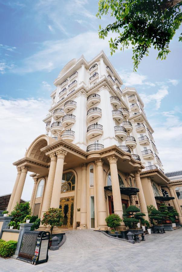 มัญ กวน ลักชัวรี โฮเต็ล Hotel Vinh Yen ภายนอก รูปภาพ