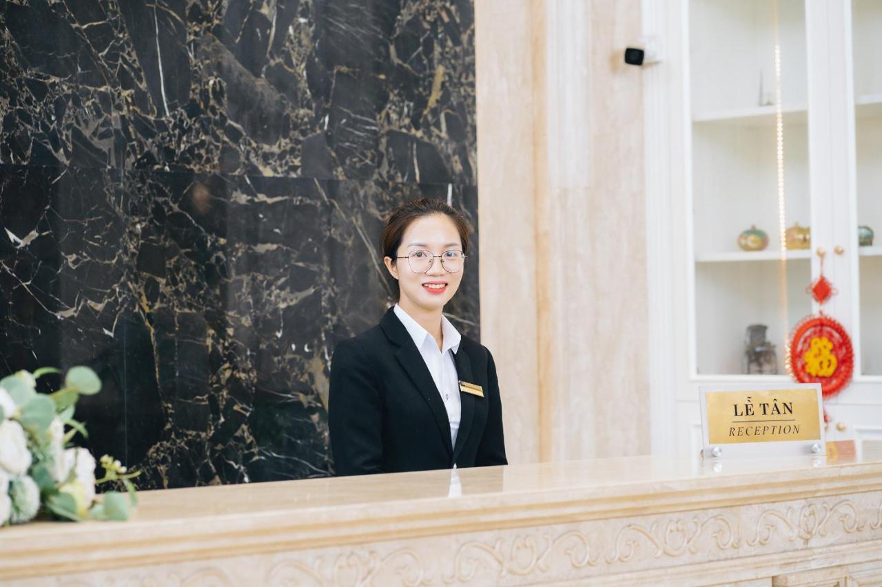 มัญ กวน ลักชัวรี โฮเต็ล Hotel Vinh Yen ภายนอก รูปภาพ