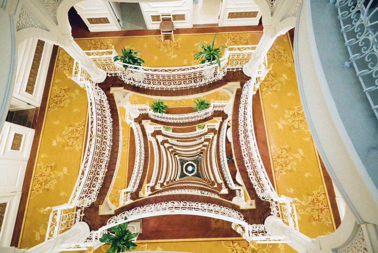 มัญ กวน ลักชัวรี โฮเต็ล Hotel Vinh Yen ภายนอก รูปภาพ