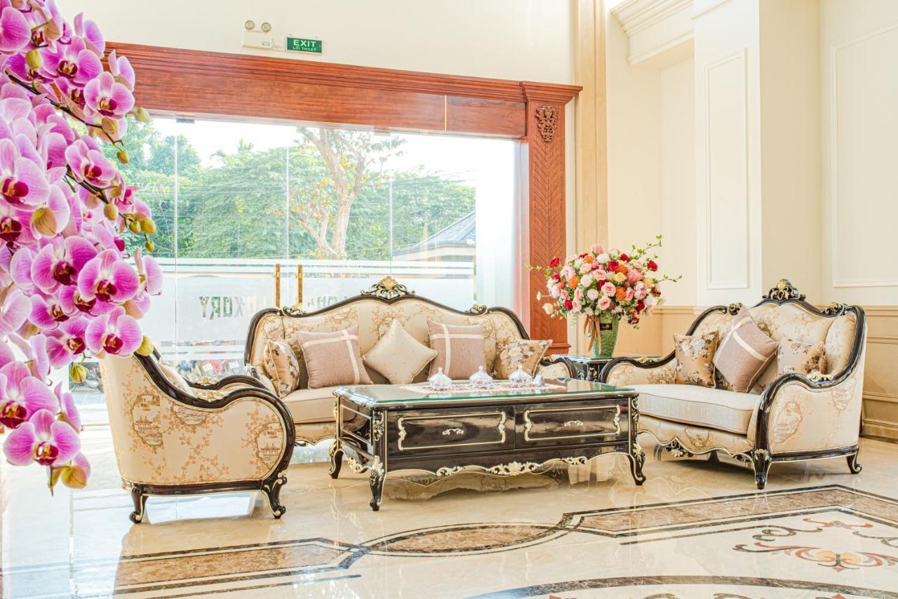 มัญ กวน ลักชัวรี โฮเต็ล Hotel Vinh Yen ภายนอก รูปภาพ