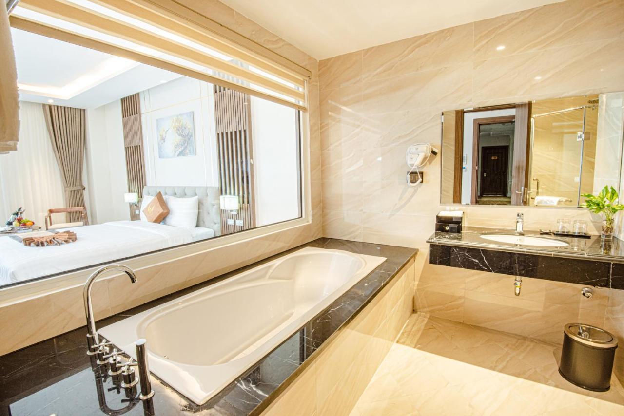 มัญ กวน ลักชัวรี โฮเต็ล Hotel Vinh Yen ภายนอก รูปภาพ